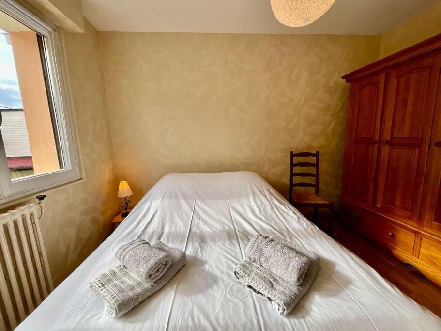 Les Violettes, Bel Appartement Au Centre-Ville เฌราร์แมร์ ภายนอก รูปภาพ
